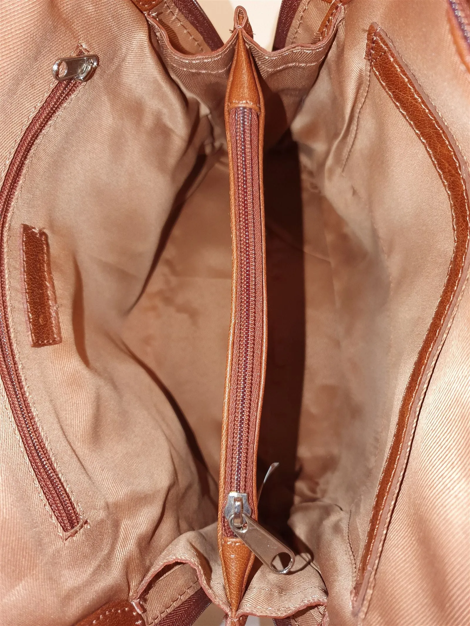 Cobb & Co Poppy Leather 2 in 1 Convertible Backpack