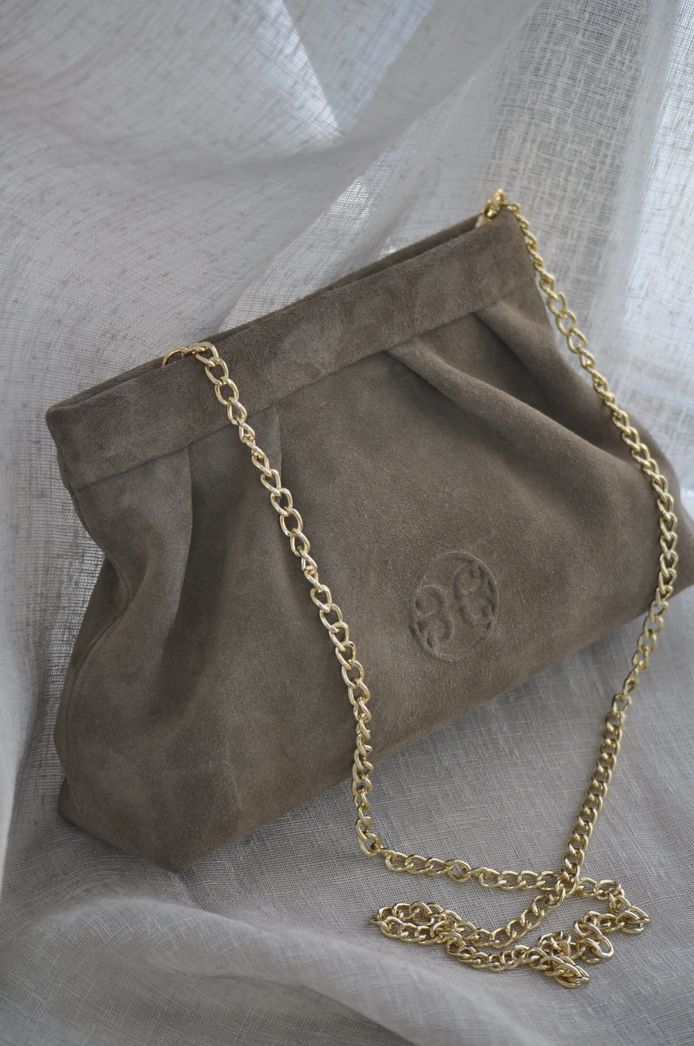 Kiss Leather  Pouch - Mocca Suede